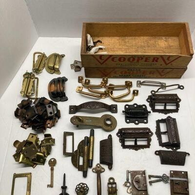 122. Two Large Lots of Drawer and Door Hardware