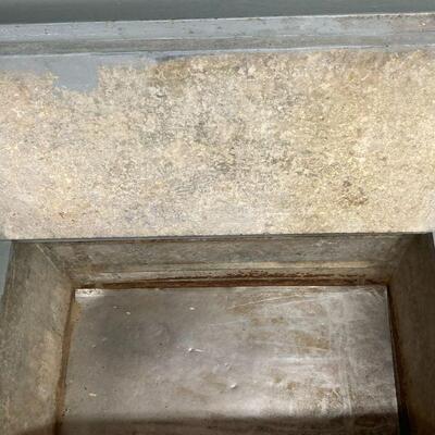 443. Vintage Refrigerated Box