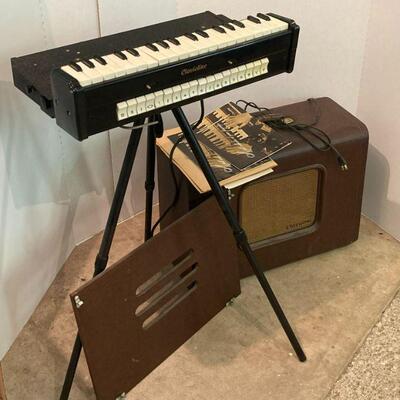 358. Vintage Clavioline Musical Keyboard Type CM Serie 21 with Amp made in France Serial Number 2784