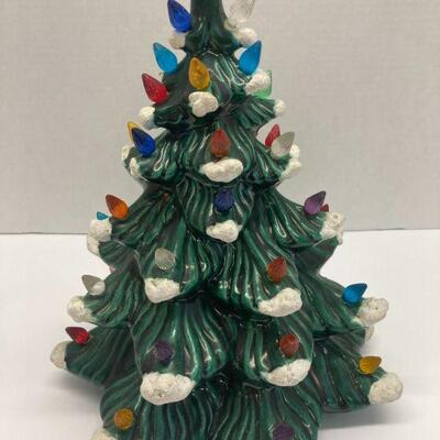 300. Vintage Ceramic Christmas Tree Atlantic Molo