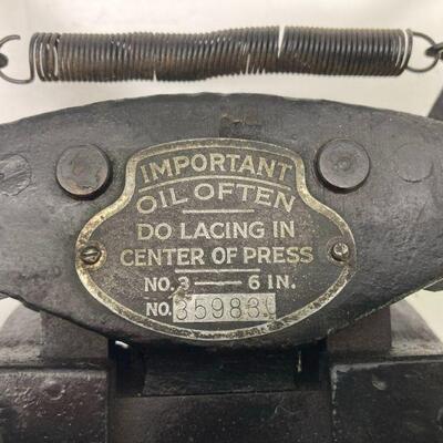 110. Press for Wide Belt Lacing 3 to 6 inches