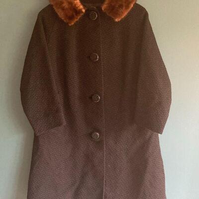 491. Vintage Hand tailored Coat with Mink Collar and Tweet Lining 