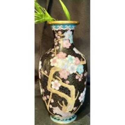 VINTAGE CLOISONNE CHERRY BLOSSOM VASE.  