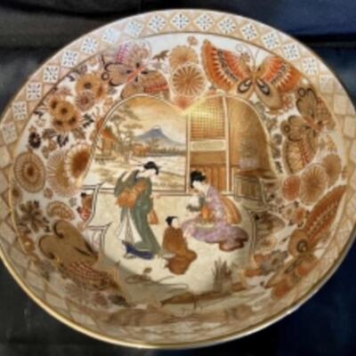 Stunning Vintage Japanese MEIJI Gold Trimmed SATSUMA BOWL