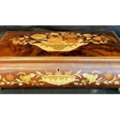 ITALIAN Vintage JEWELRY MUSIC BOX