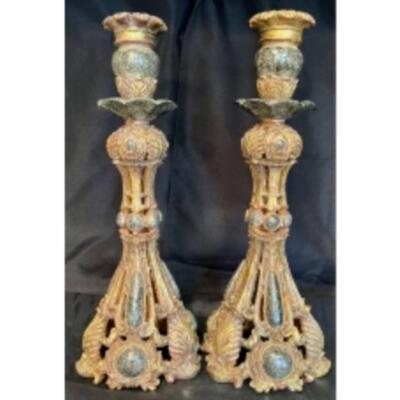 DIMITRI HOME Ornately Decorated Gold Candlesticks