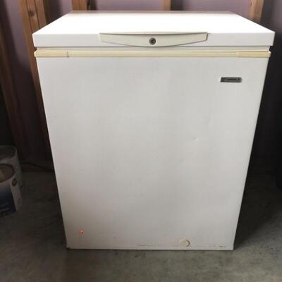 Kenmore White Chest Freezer is 27 w x 24 d x34in h