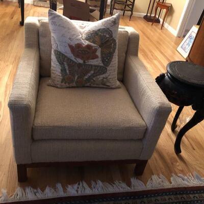Matching MCM Style Arm Chair in Wool Upholstery. Throw Pillow. Accent Table.