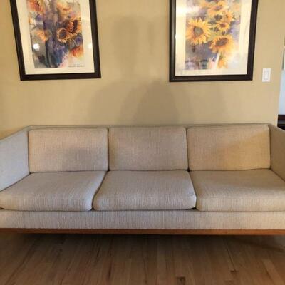 MCM Style Sofa- All Pillows Flip. Solid Contruction. (7ft L x 33in D x 30in H)