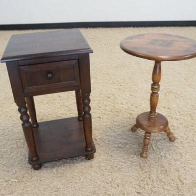 1184	ETHAN ALLEN MAPLE CANDLESTAND & MAHOGANY ONE DRAWER STAND
