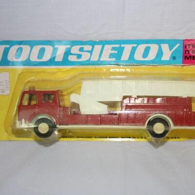Tootsie Toy Ladder Truck