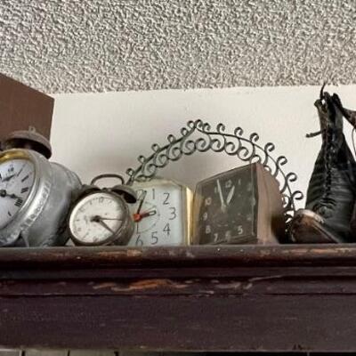 Clock collection 