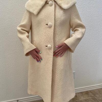 Ivory coat for a color from the 50s
See 