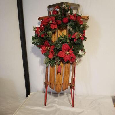 Vintage sled with wreath
See 
