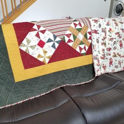 Hand made Xmas Quilt- See 