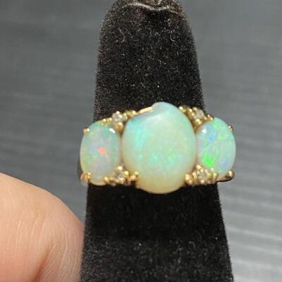 Gold Opal Ring -w/ flaw
See 