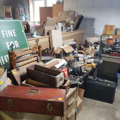 Estate sale photo