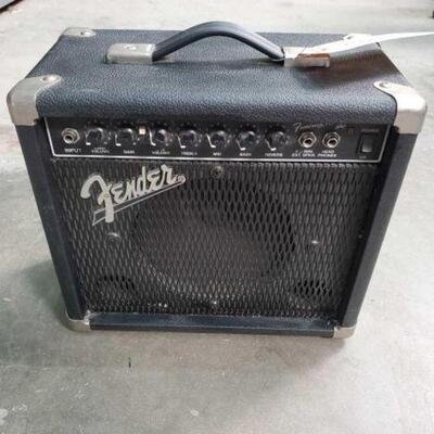 #2844 â€¢ Fender Reverb Amp