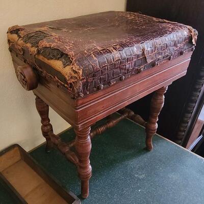 Victorian telescopic piano stool
