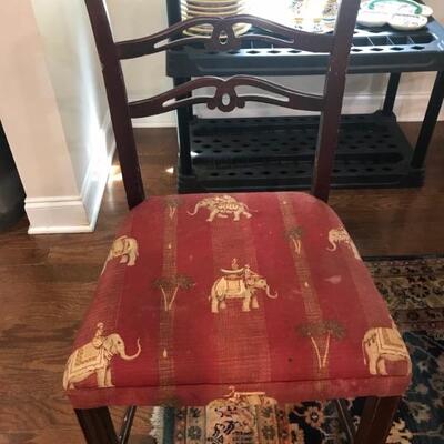 Set of 5 dining chairs $125
"as is"