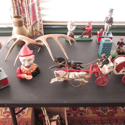 Novelty coin banks & iron toys