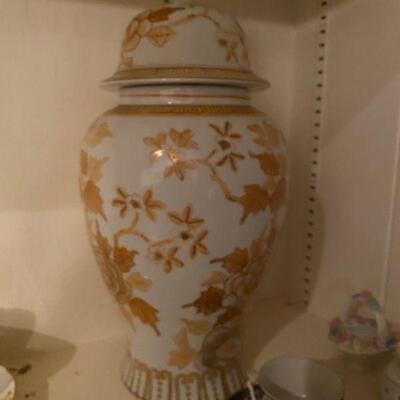 Ginger Jar, URN