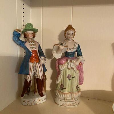 Porcelain Victorian couple
