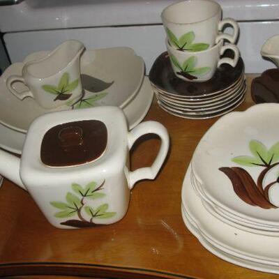 CONTINENTAL KILN WOODLEAF DISHES   buy it now $ 50.00 for all
