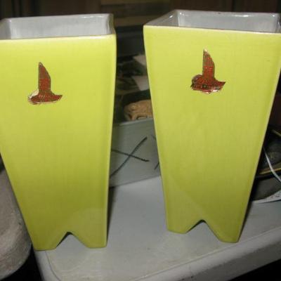 Red Wing vases 