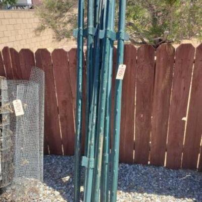 #1906 • 8 Fence Stakes