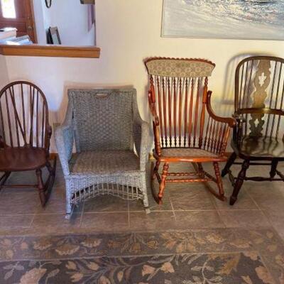 1304 • 3 Rocking Chair And 1 Chair