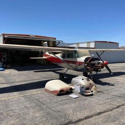 #20 • 1958 Cessna 172 Airplane: Aircraft Logs Included. 