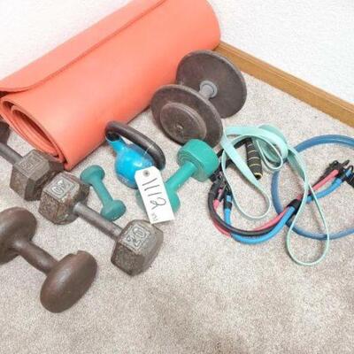 #1112 • Workout Equipment: Includes: Weights, Mat, Cords