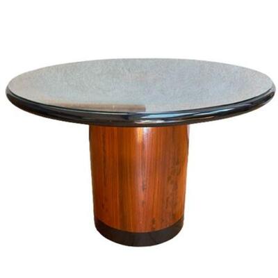 Lot 029
Contemporary Pedestal Table
