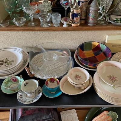 China tea cups serving dishes