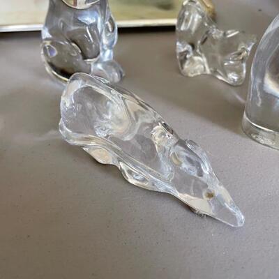 Baccarat figure