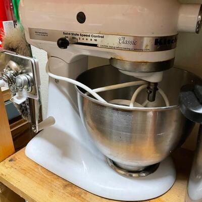 Kitchen Aid Stand Mixerq