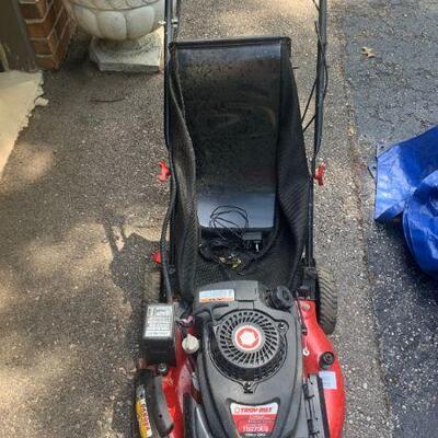 TROY-BILT 21-inch Forward Self-Propelled Mower with Electric Start
