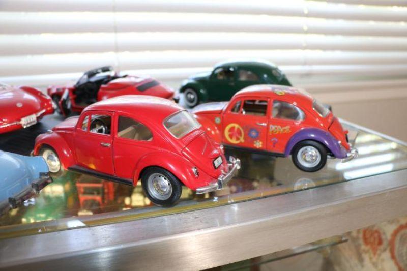 Massive Estate Tag Sale Of Lifelong Antiques Dealer