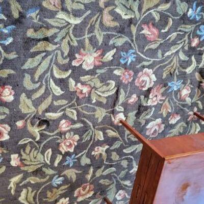 Pottery Barn area carpet   BUY IT NOW $ 195.00