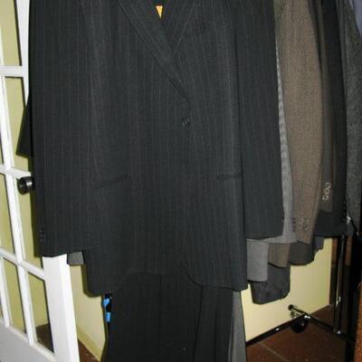 mens' suits sizes 46-44 Armani, Hugo Boss, Mani, K Cole and more