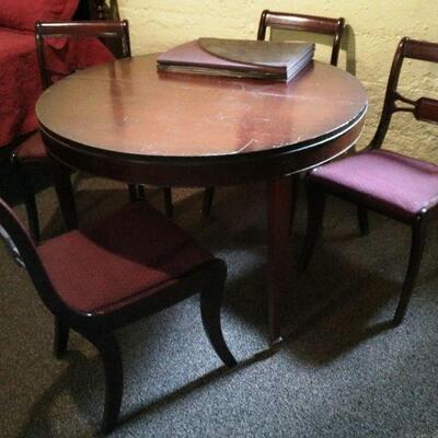 Drexel vintage table and 4 chairs with 1 leaf and table pads   BUY IT NOW $ 