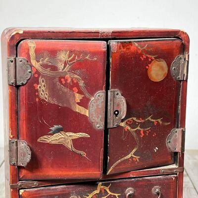 CHINESE JEWELRY BOX | Painted wood jewelry chest decorated with a crane and blossoming branches, with patinated pressed brass hardware,...
