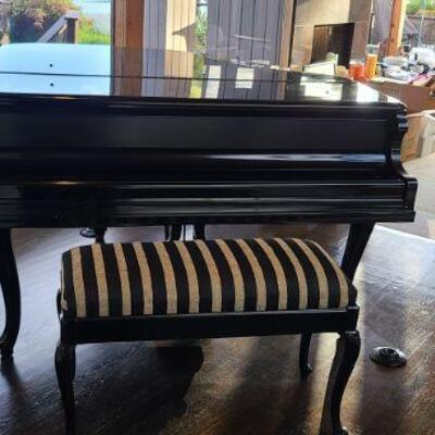 Beautiful Black Lacquer Piano / Wm. Knabe & Co. Tuned and maintained. Like new. $5000or best offer.