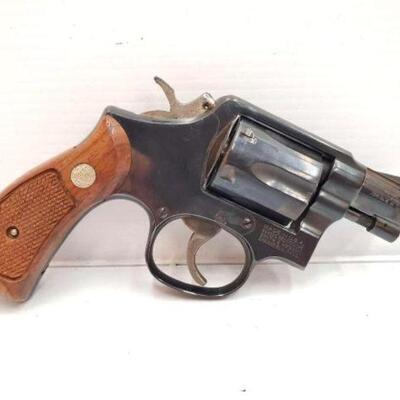 328 â€¢ Smith & Wesson 10-7 .38Spl Revolver: Serial Number: 20D2453 Barrel Length: 2"
