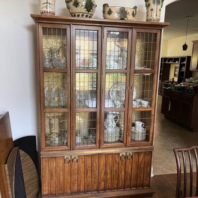 Henredon China Cabinet & large Aynsley China Set