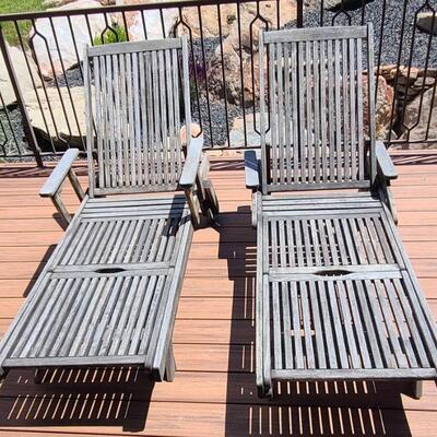 Lounge chairs    22 x 73 x 19.    Three available 
