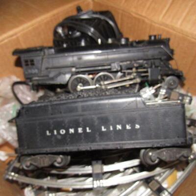1940's Lionel Engine and Tender