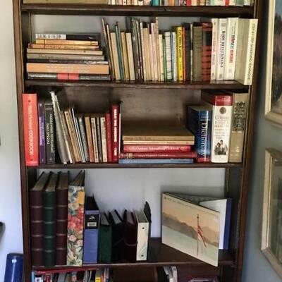 bookshelf $30