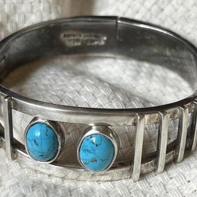 Sterling Silver & Turquoise Taxco Mexico Hinged
Bangle Bracelet